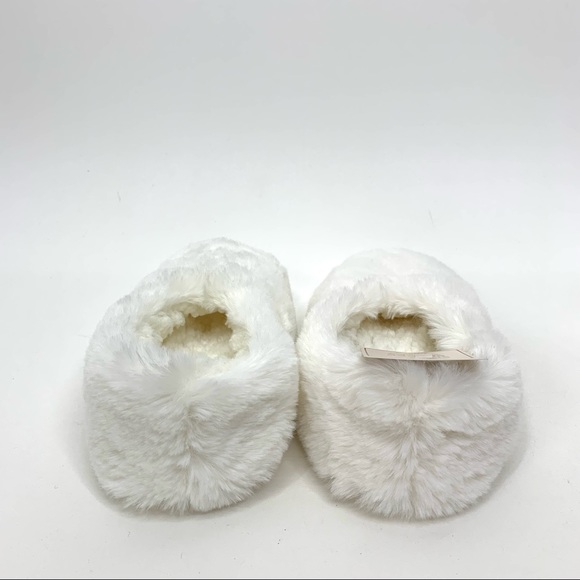 Faux Fur Cozy Sherpa Slip On White Slipper Socks With Grippers Nwt Size S/M 5-7 - Picture 3 of 15